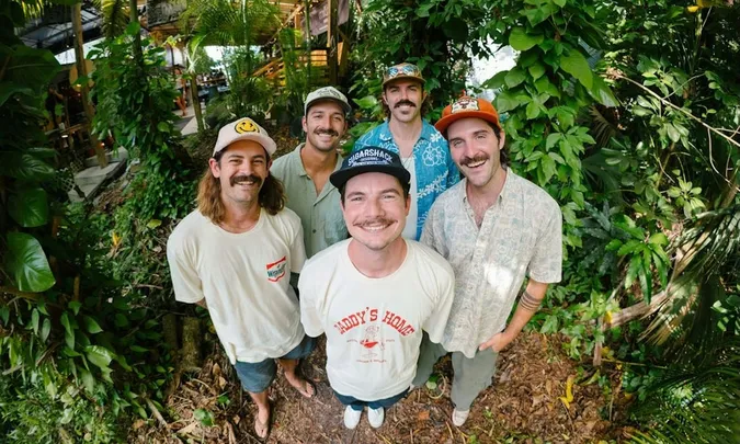 Twin Fin - The California Sober Winter Tour